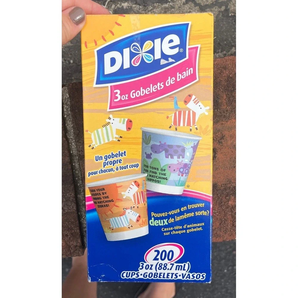 Dixie Disposable Paper Bath Cups 3 Oz 150 Count Zoo Animal Prints 4 Designs 2012